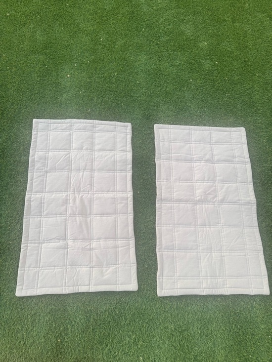 Beddy's Other - Beddys Pillow Shams Set of 2